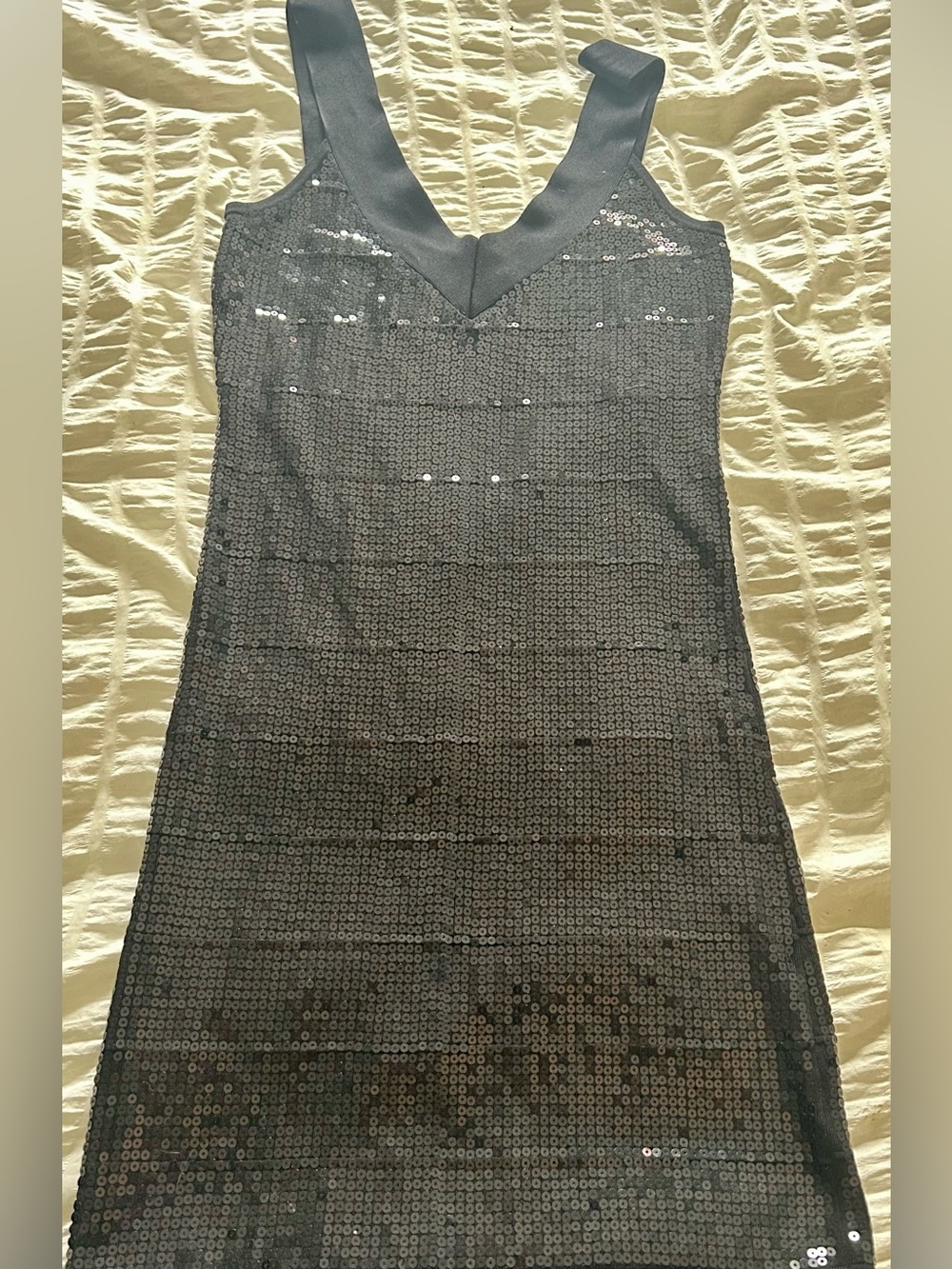 Black Sequin V-Neck Sleeveless Dress